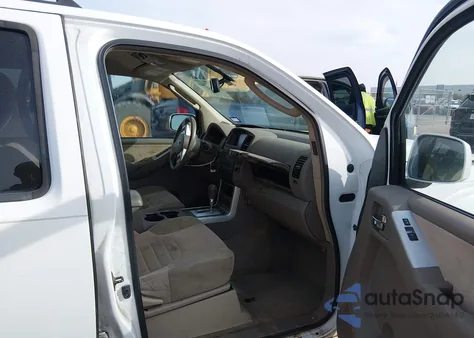 2011 Nissan Pathfinder Sv z USA, uszkodzony, nr VIN 5N1AR1NN0BC619232